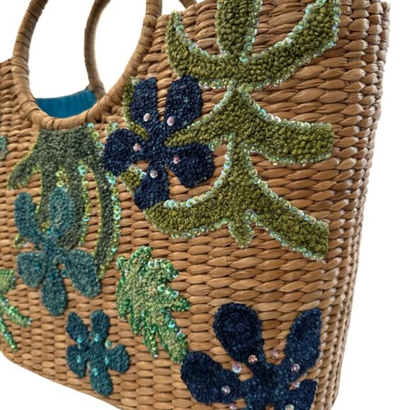 NWOT Chiktok by Nada Sawaya Hand Beaded Natural Straw Tote - Picture 4 of 8